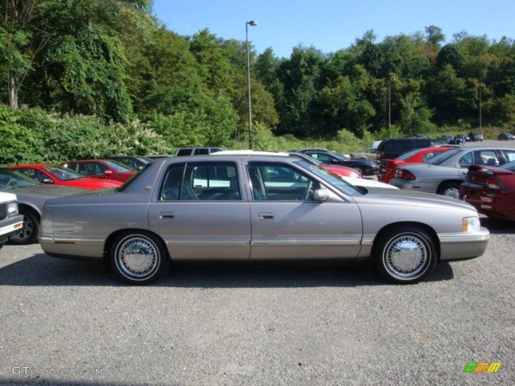 1998 Light Driftwood Metallic Cadillac Deville Sedan