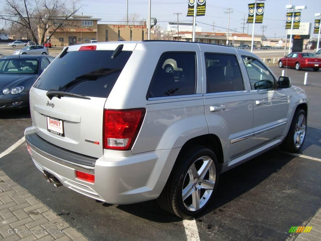 2008 Grand Cherokee SRT8 4x4 - Bright Silver Metallic / Dark Slate Gray photo #4