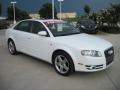 Ibis White - A4 2.0T Sedan Photo No. 2