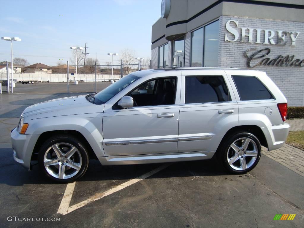 2008 Grand Cherokee SRT8 4x4 - Bright Silver Metallic / Dark Slate Gray photo #7