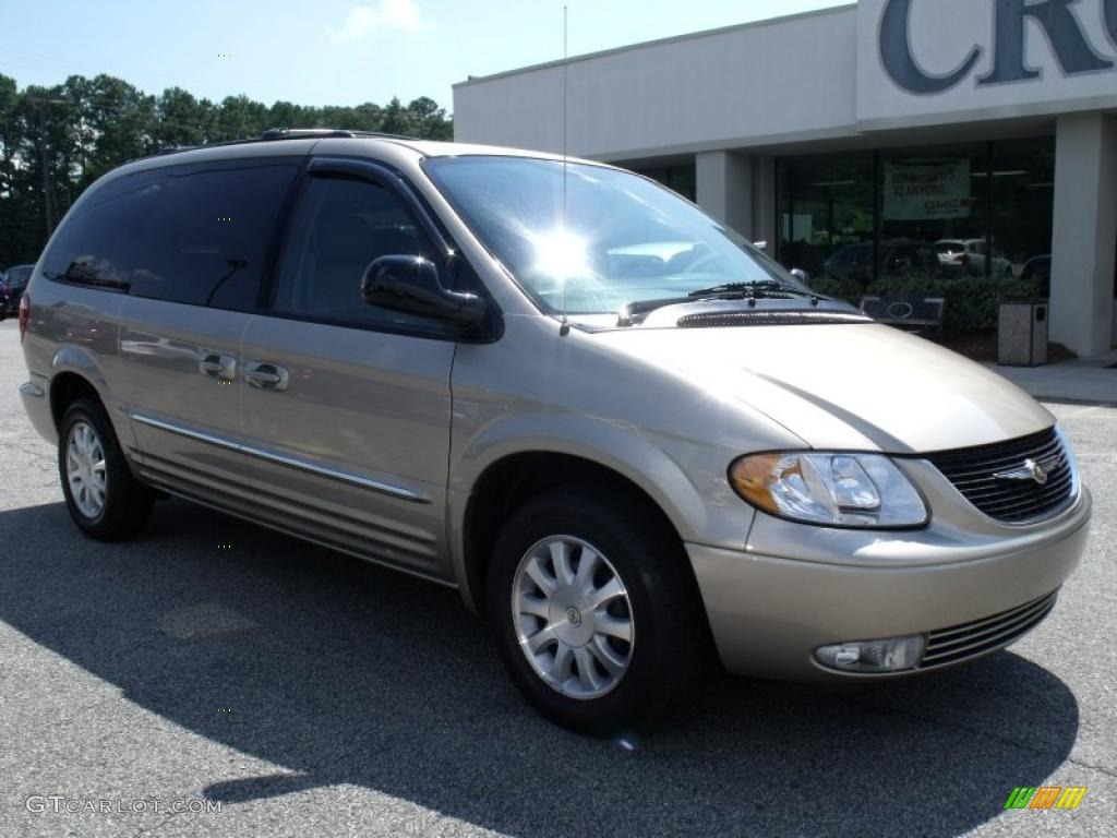 2003 Town & Country LXi - Light Almond Pearl / Taupe photo #2