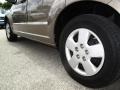 Light Khaki Metallic - Caliber SE Photo No. 5