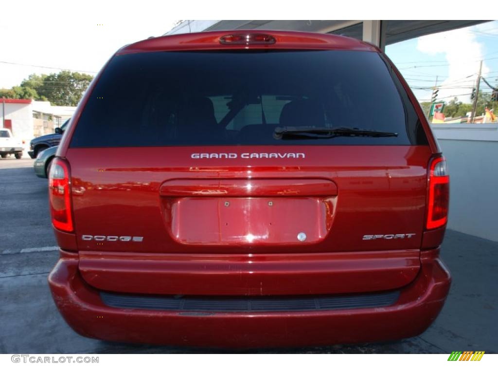 2002 Grand Caravan Sport - Inferno Red Pearl / Taupe photo #9