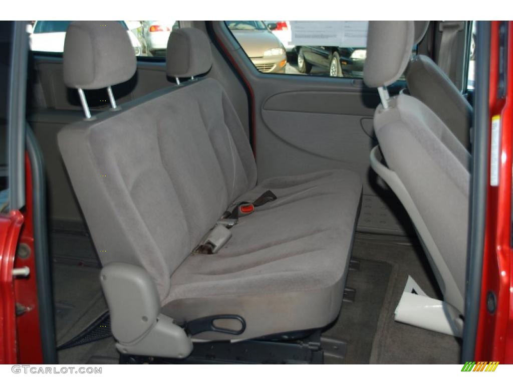2002 Grand Caravan Sport - Inferno Red Pearl / Taupe photo #21