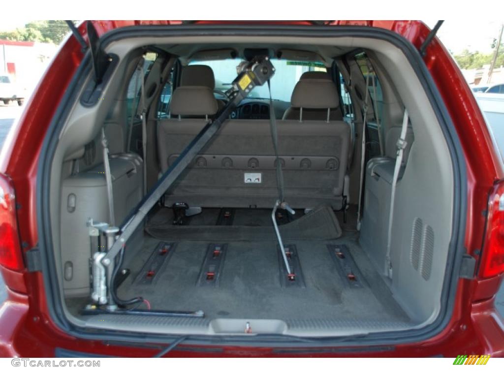 2002 Grand Caravan Sport - Inferno Red Pearl / Taupe photo #23