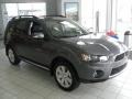 Graphite Gray Pearl - Outlander SE Photo No. 5