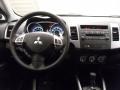 2010 Labrador Black Pearl Mitsubishi Outlander SE  photo #18