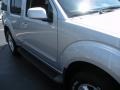 Silver Lightning - Pathfinder SE 4x4 Photo No. 4