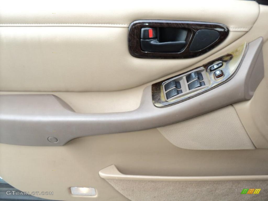 1995 Toyota Avalon XLS Door Panel Photos