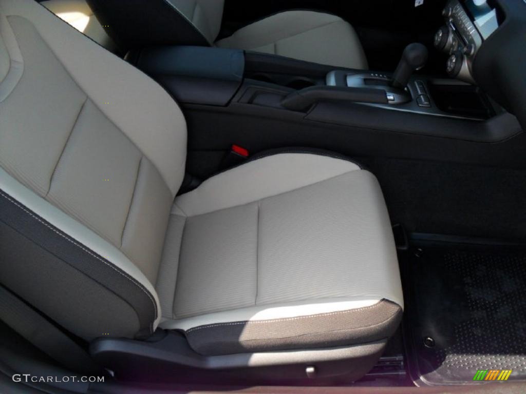 2011 Camaro LT/RS Coupe - Summit White / Beige photo #16