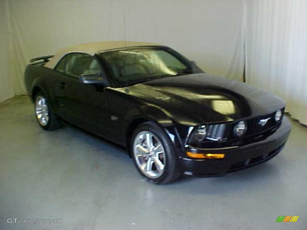 2006 Mustang GT Premium Convertible - Black / Light Parchment photo #1