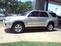 Titanium Metallic - 4Runner SR5 Photo No. 18