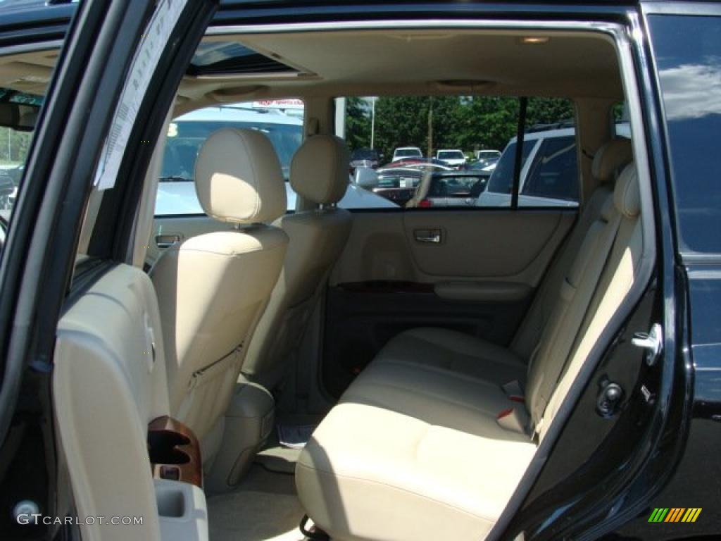 2007 Highlander Limited 4WD - Black / Ivory Beige photo #13