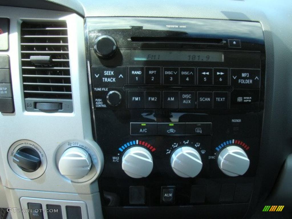 2008 Tundra Double Cab 4x4 - Silver Sky Metallic / Graphite Gray photo #11