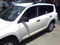Super White - RAV4 I4 Photo No. 20