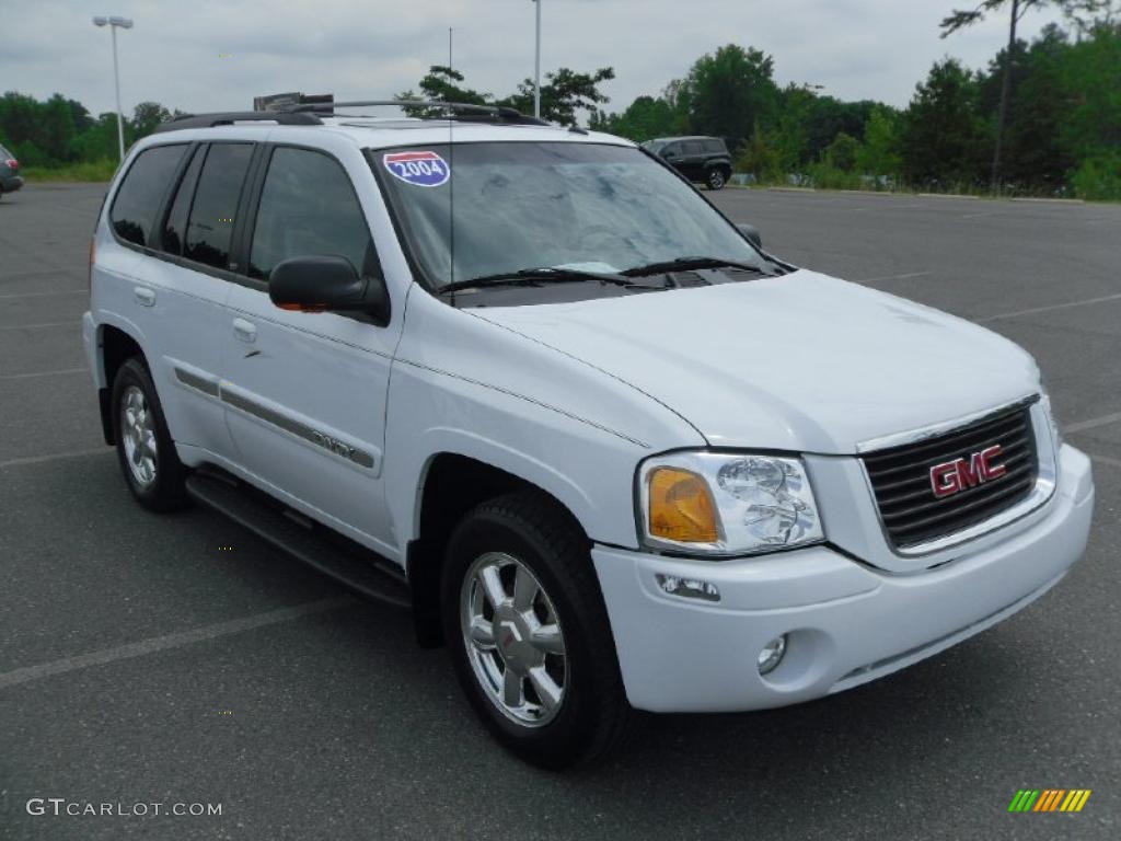 2004 Envoy SLT - Summit White / Medium Pewter photo #5