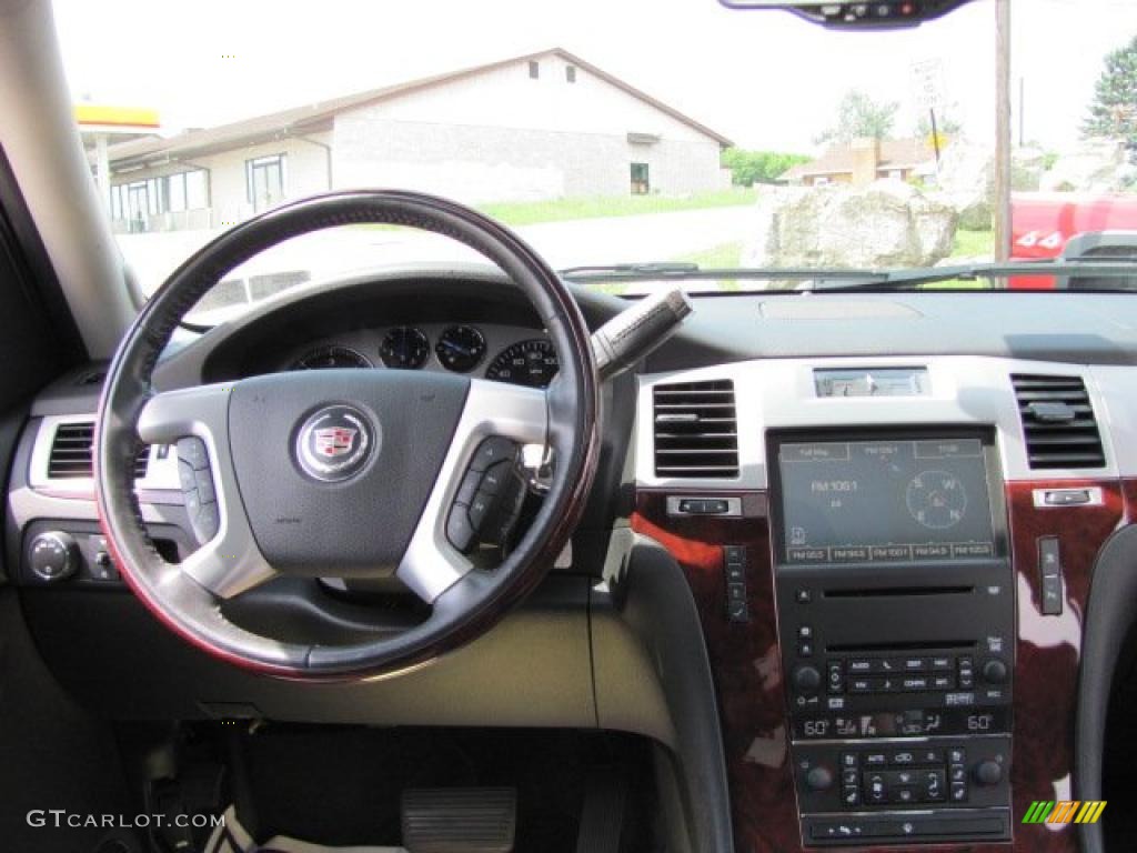 2008 Escalade EXT AWD - White Diamond / Ebony photo #35