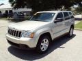 Light Graystone Pearl - Grand Cherokee Laredo Photo No. 1