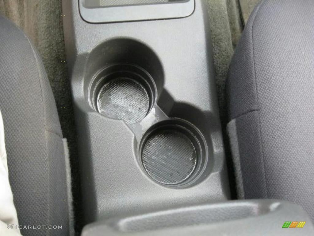 2005 Colorado LS Crew Cab - Victory Red / Medium Dark Pewter photo #8