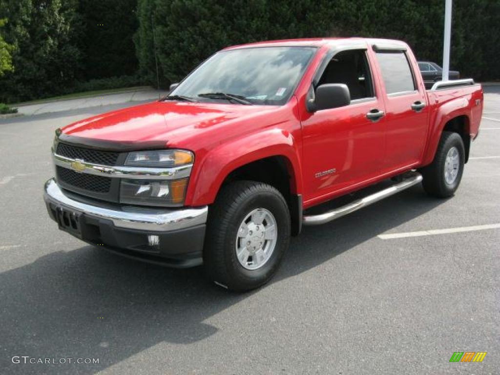 2005 Colorado LS Crew Cab - Victory Red / Medium Dark Pewter photo #18