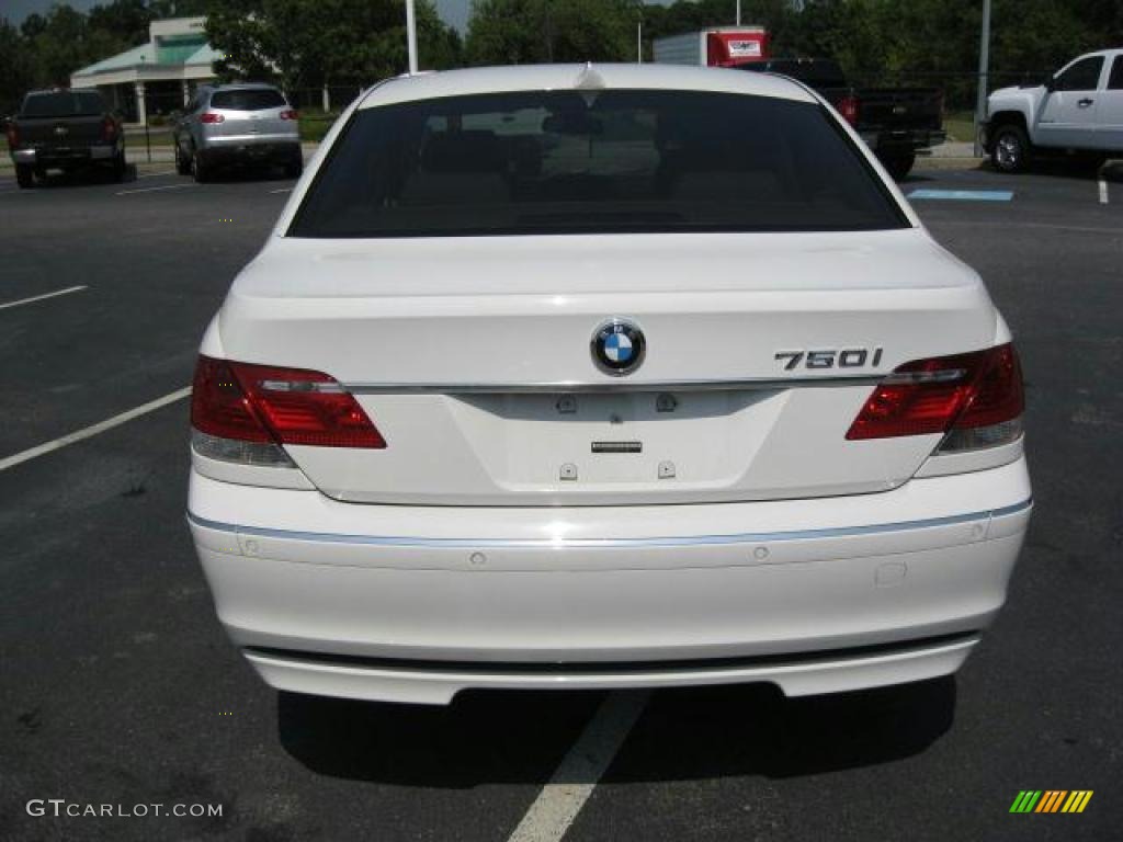 2007 7 Series 750i Sedan - Alpine White / Natural Brown photo #30