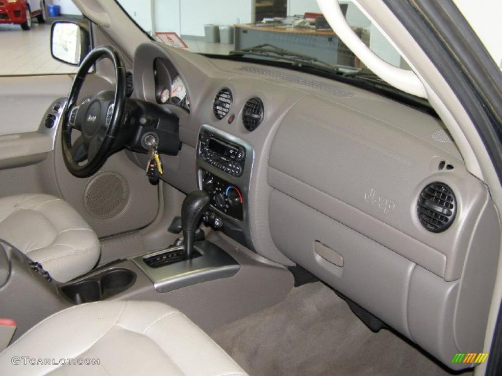 2002 Liberty Limited 4x4 - Shale Green Metallic / Taupe photo #16