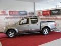 Desert Gold Metallic - Frontier LE Crew Cab 4x4 Photo No. 4