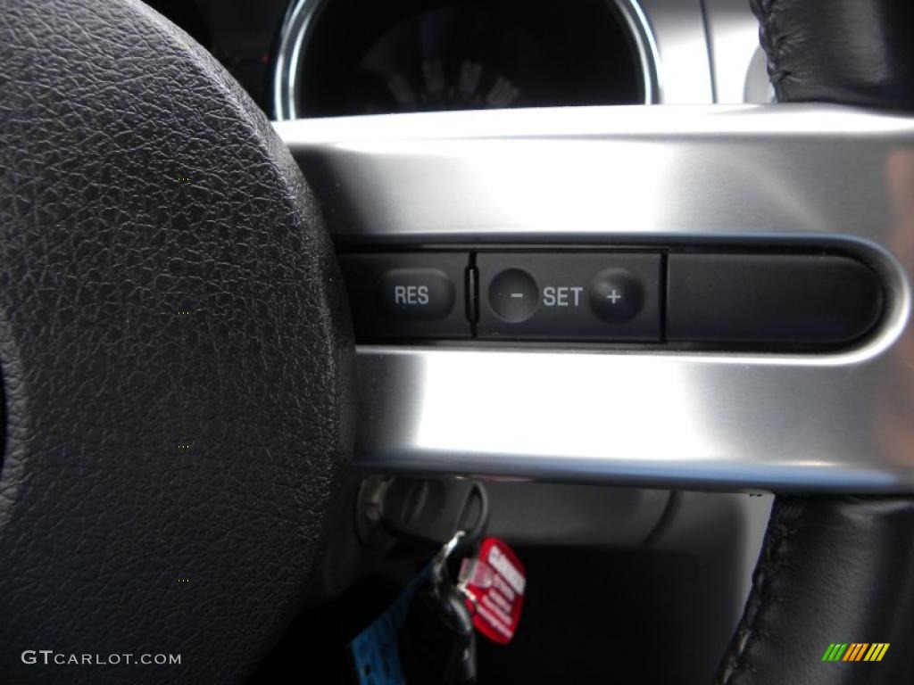 2007 Mustang GT Premium Coupe - Satin Silver Metallic / Light Graphite photo #19