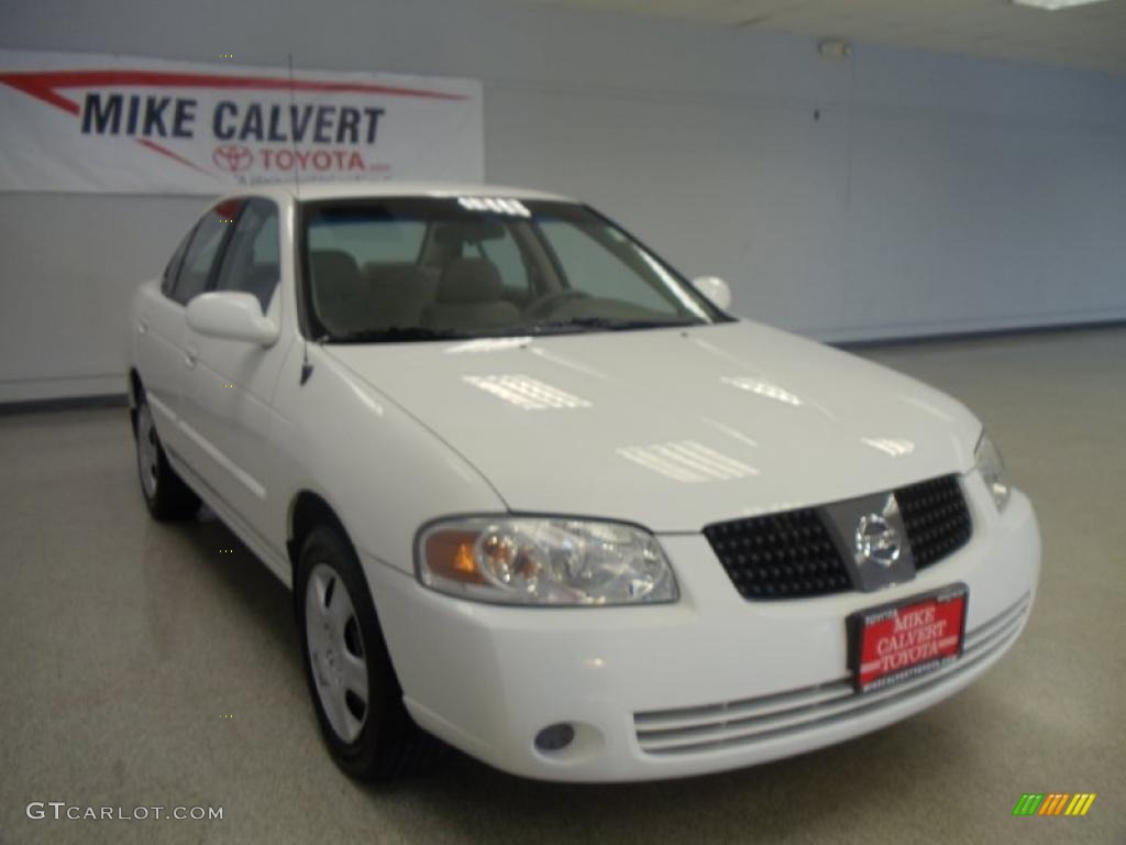 2004 Sentra 1.8 S - Cloud White / Taupe photo #1