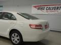 Super White - Camry LE Photo No. 6