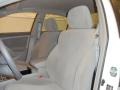 Super White - Camry LE Photo No. 19