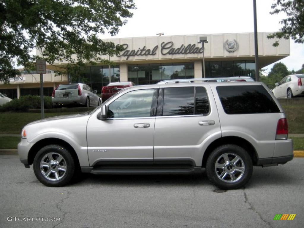 2005 Aviator Luxury AWD - Silver Birch Metallic / Dove Grey photo #1