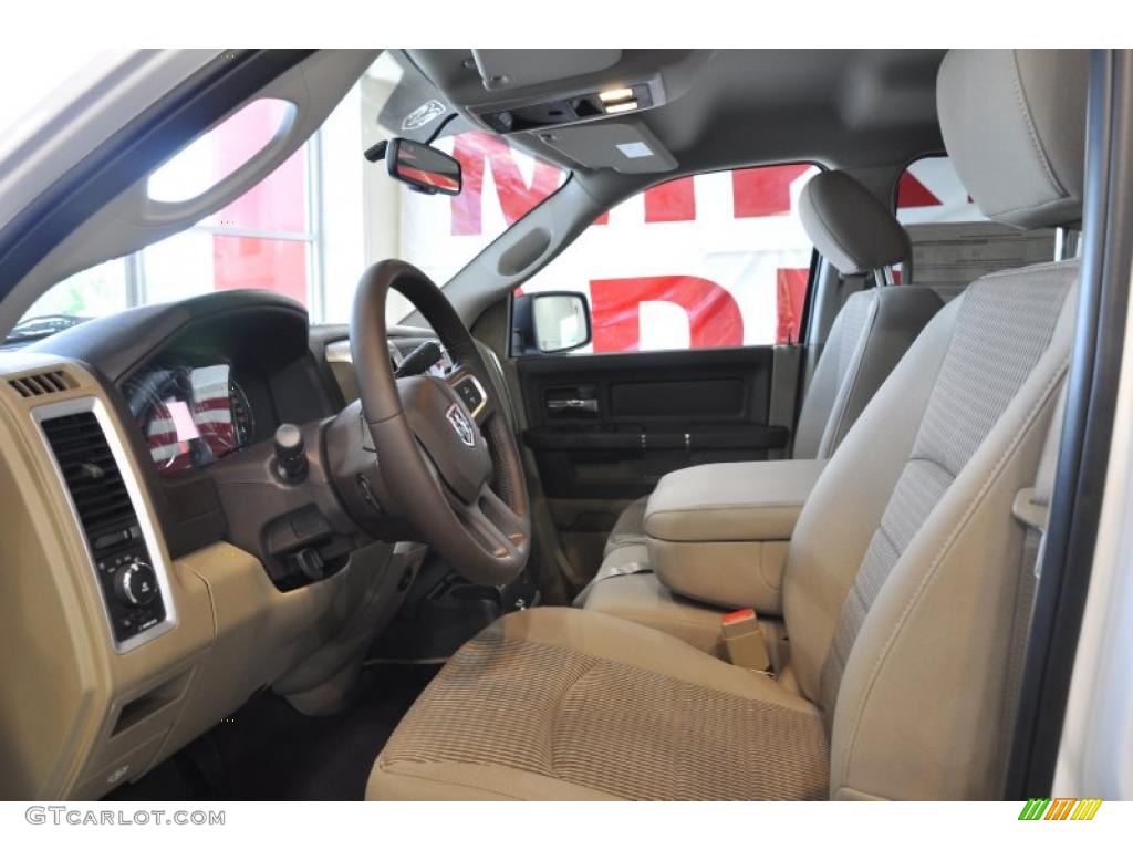 2010 Ram 1500 Big Horn Quad Cab - Stone White / Light Pebble Beige/Bark Brown photo #7