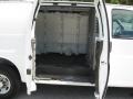 Summit White - Express 2500 Commercial Van Photo No. 15