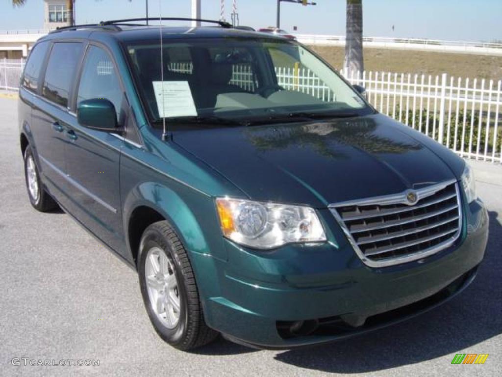 2009 Town & Country Touring - Melbourne Green Pearl / Medium Slate Gray/Light Shale photo #1