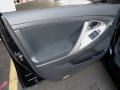 Black - Camry SE Photo No. 14