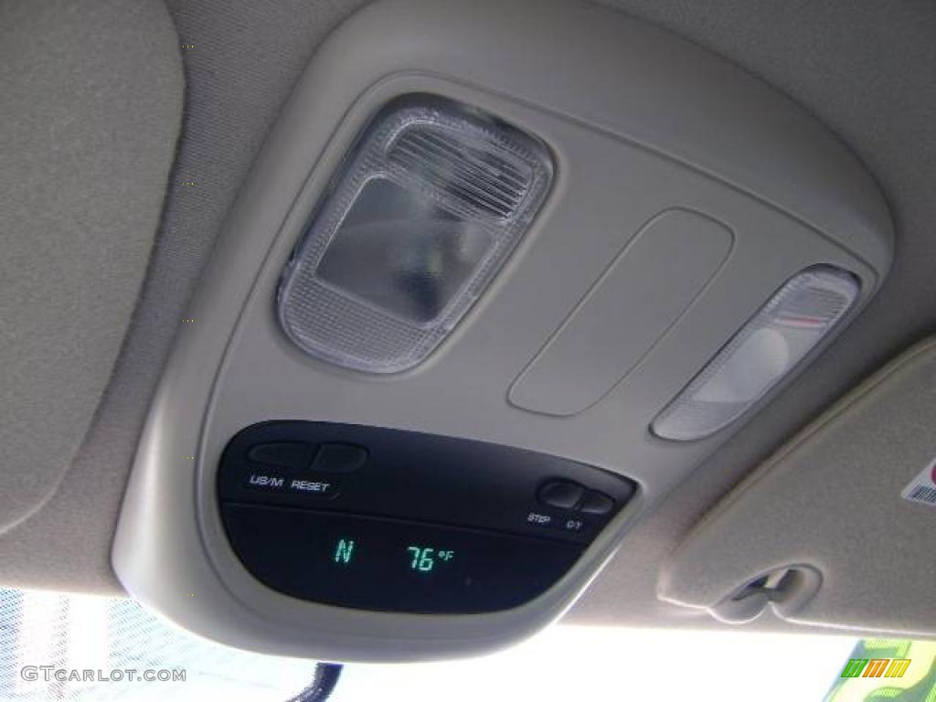 2005 Ram 1500 SLT Quad Cab - Flame Red / Taupe photo #27