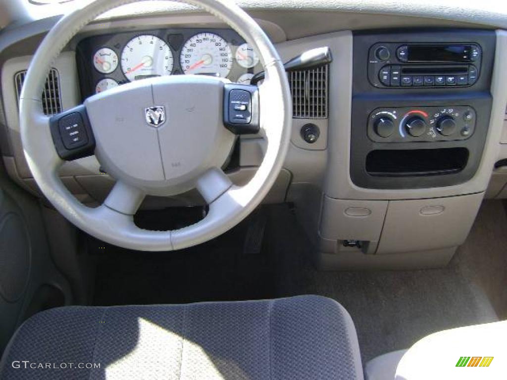 2005 Ram 1500 SLT Quad Cab - Flame Red / Taupe photo #29