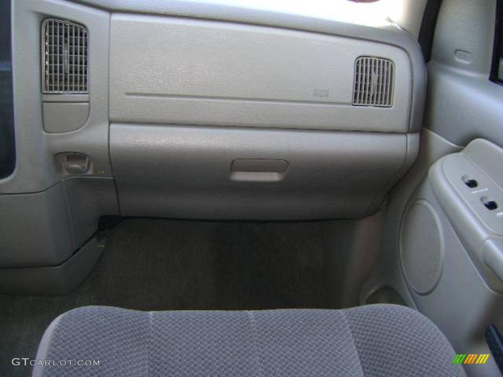 2005 Ram 1500 SLT Quad Cab - Flame Red / Taupe photo #30