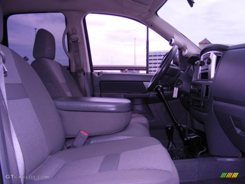2006 Ram 1500 SLT Quad Cab 4x4 - Brilliant Black Crystal Pearl / Medium Slate Gray photo #23