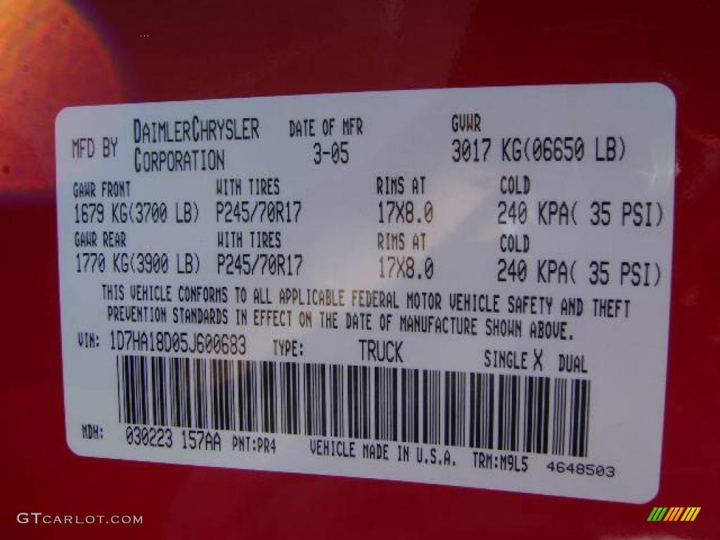 2005 Ram 1500 SLT Quad Cab - Flame Red / Taupe photo #39