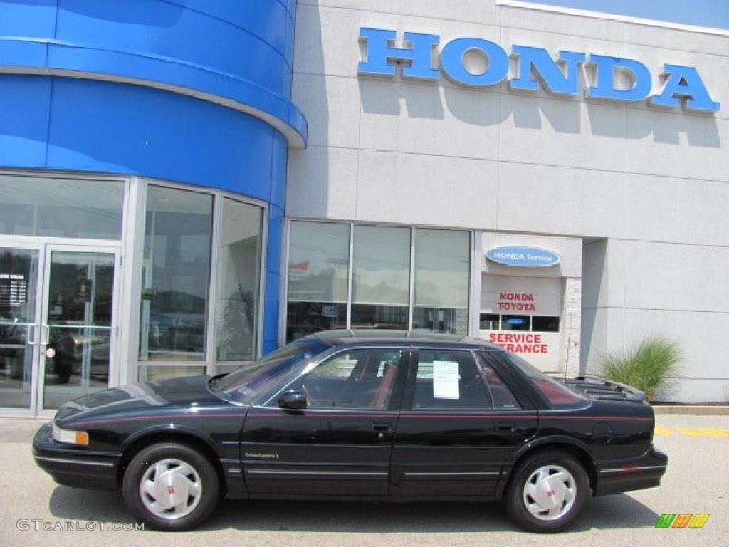 1992 Cutlass Supreme S Sedan - Black / Dark Red photo #3