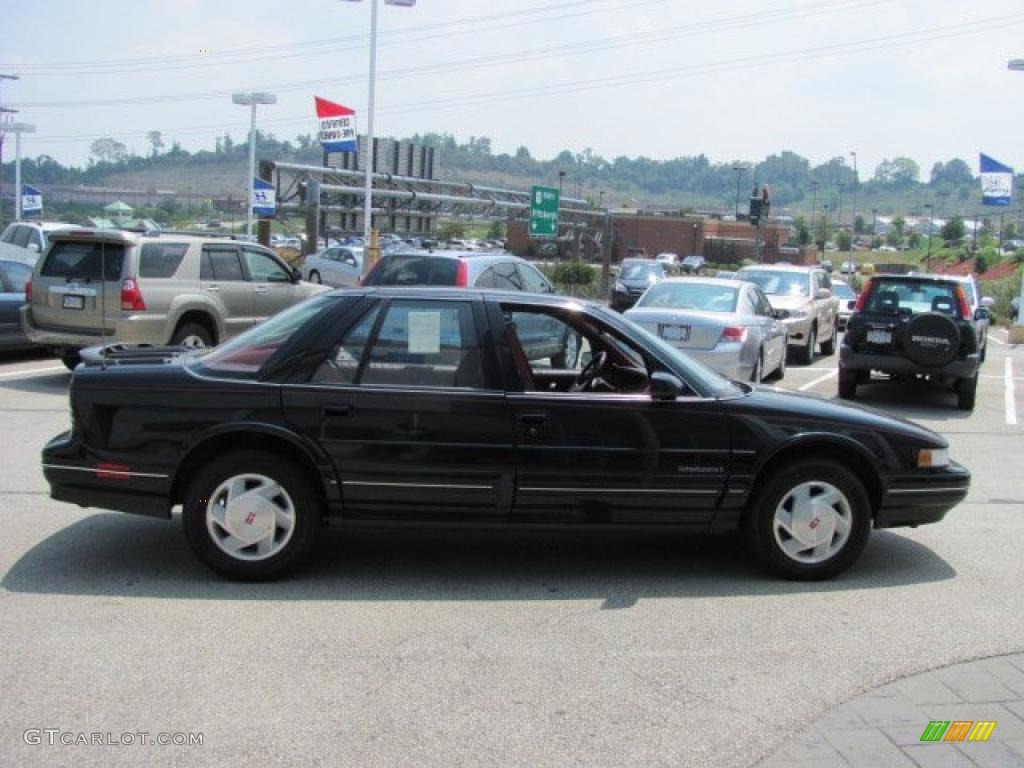 1992 Cutlass Supreme S Sedan - Black / Dark Red photo #8