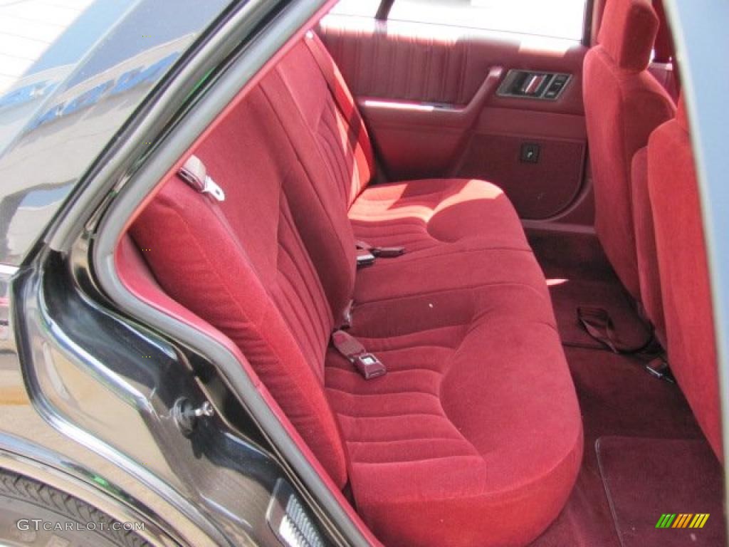 1992 Cutlass Supreme S Sedan - Black / Dark Red photo #12