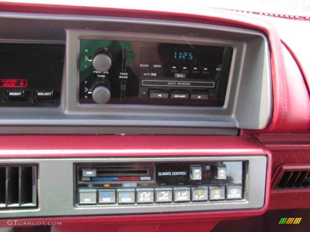 1992 Cutlass Supreme S Sedan - Black / Dark Red photo #16