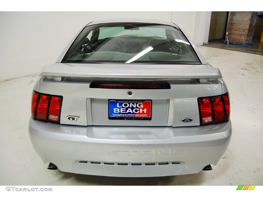 2003 Mustang GT Coupe - Silver Metallic / Medium Graphite photo #7