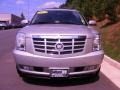 Quicksilver - Escalade EXT AWD Photo No. 2