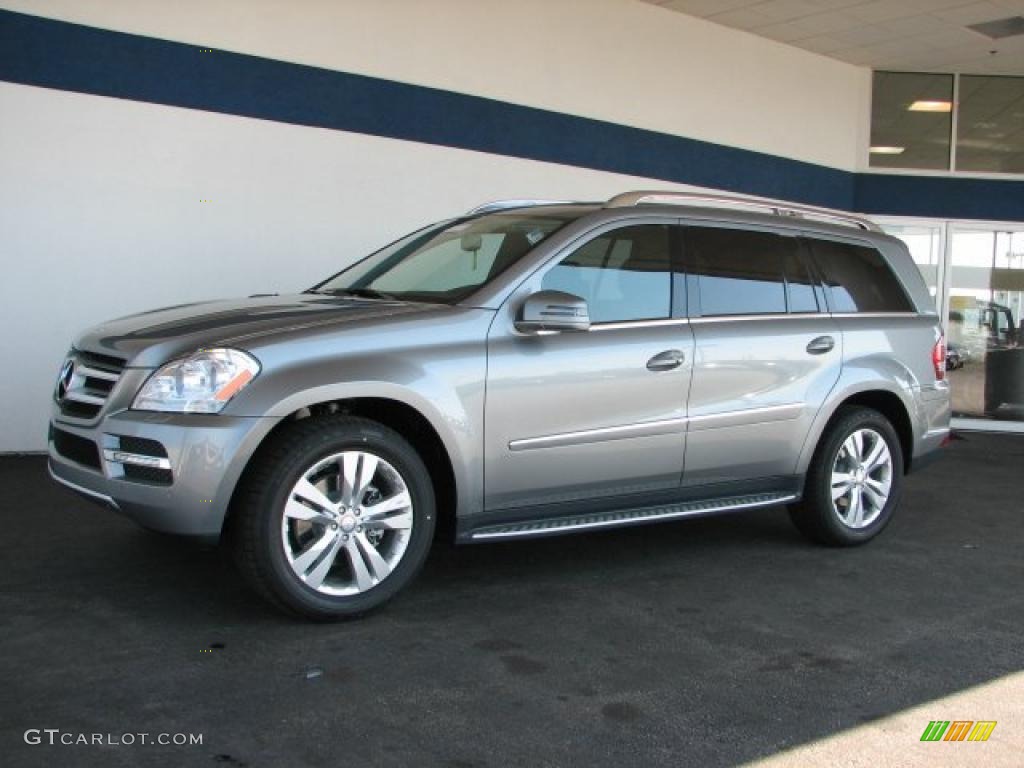 2011 GL 450 4Matic - Palladium Silver Metallic / Black photo #1