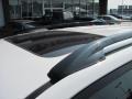 Super White - Highlander V6 4WD Photo No. 4