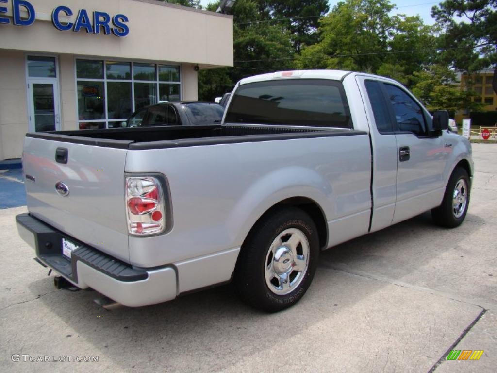 2005 F150 XL Regular Cab - Silver Metallic / Medium Flint/Dark Flint Grey photo #8